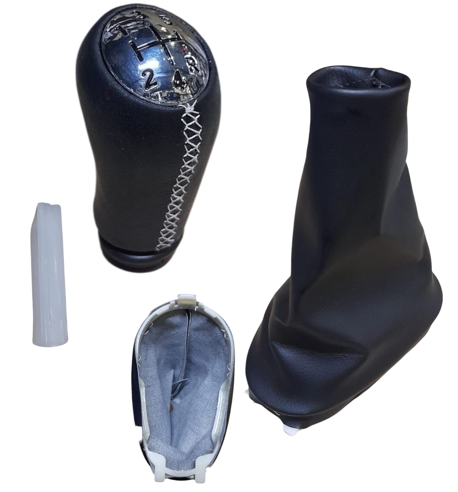 POMO PERILLA CON FUNDA PALANCA CAMBIOS RENAULT LOGAN SANDERO STEPWAY(MODELOS HASTA 2015) EN CUERO HILO BLANCO